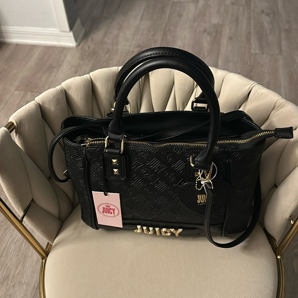 Brand new juicy leather sachet shoulder strap women’s bag